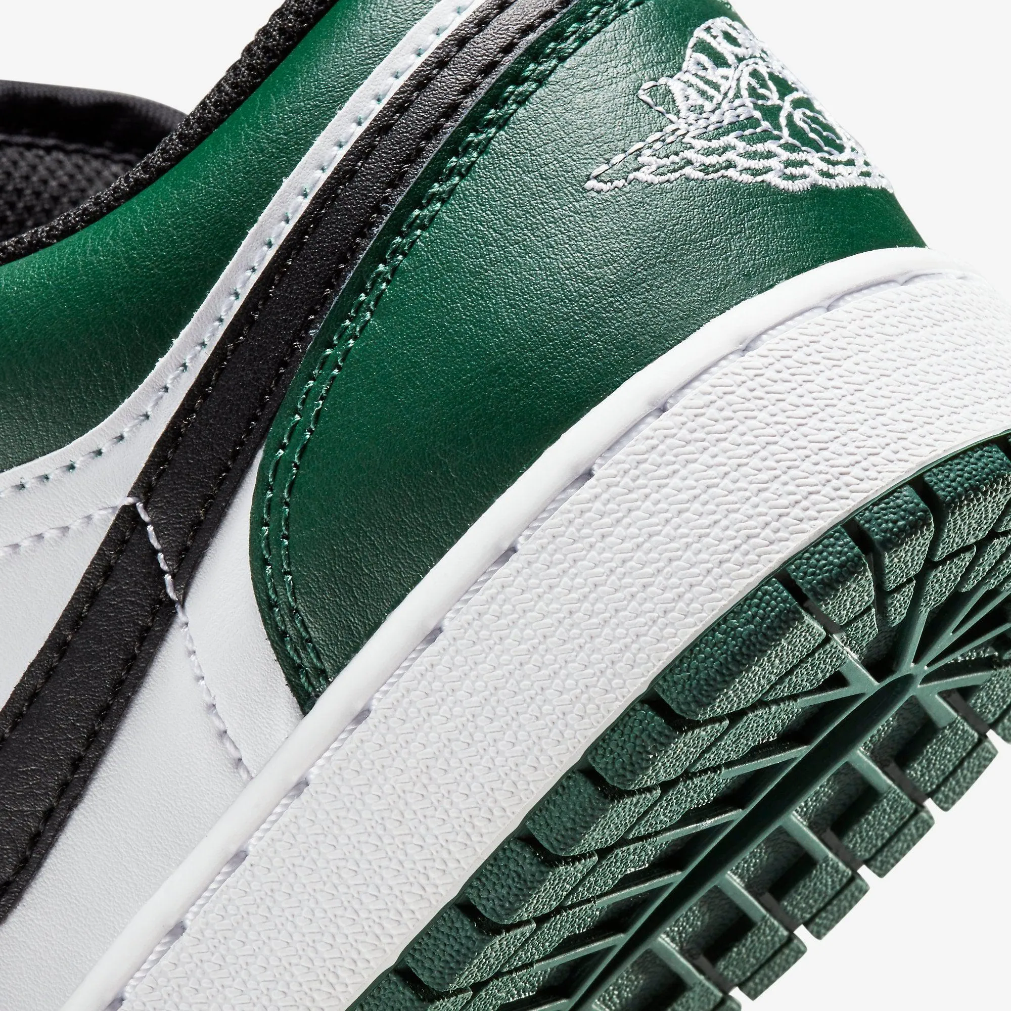 (GS) Air Jordan 1 Low 'Green Toe' (2021) 553560-371