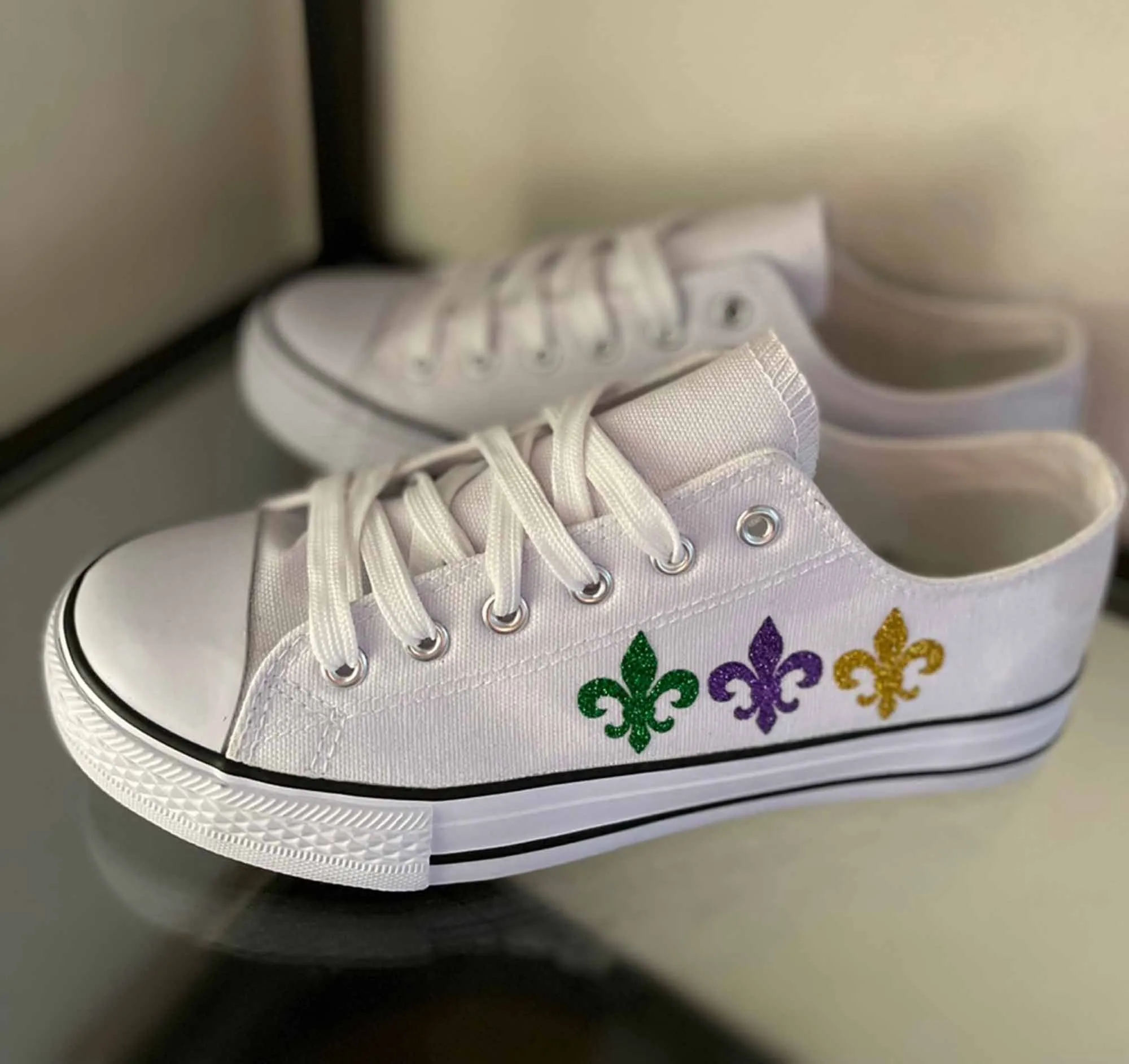 Mardi gras  sneakers /Mardi Gras fleur-de-lys Low-Top Sneakers  /Mardi gras shoe