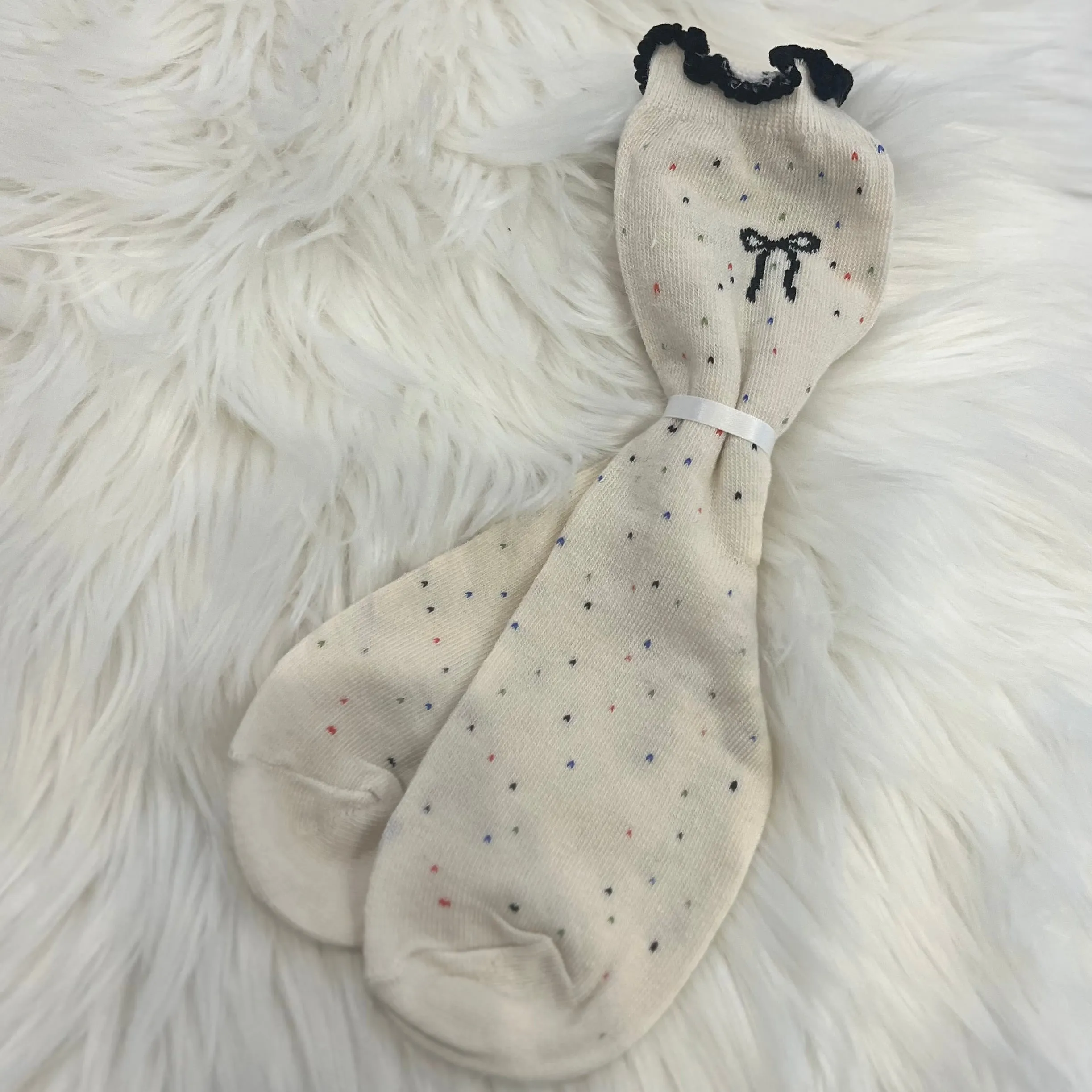 Stay Cozy Bow Embroidered Socks